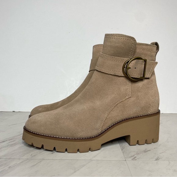Blondo Dagger Tan Suede Bootie 10M - Picture 15 of 15